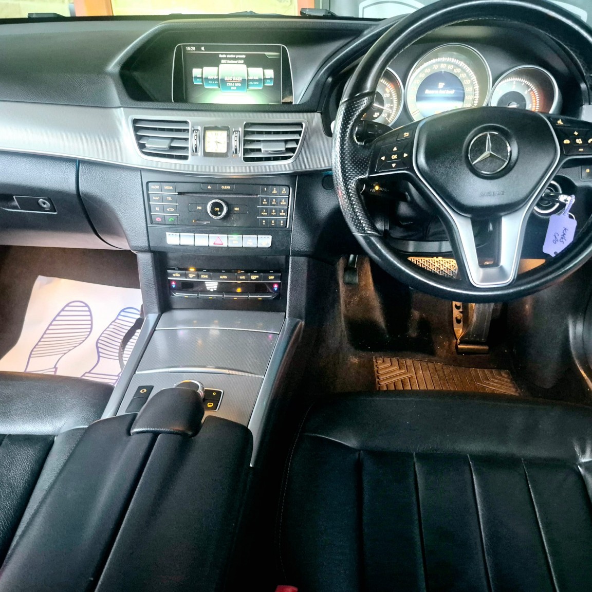 Used Mercedes-Benz E Class 2015 for sale - 76855421: Photo 8