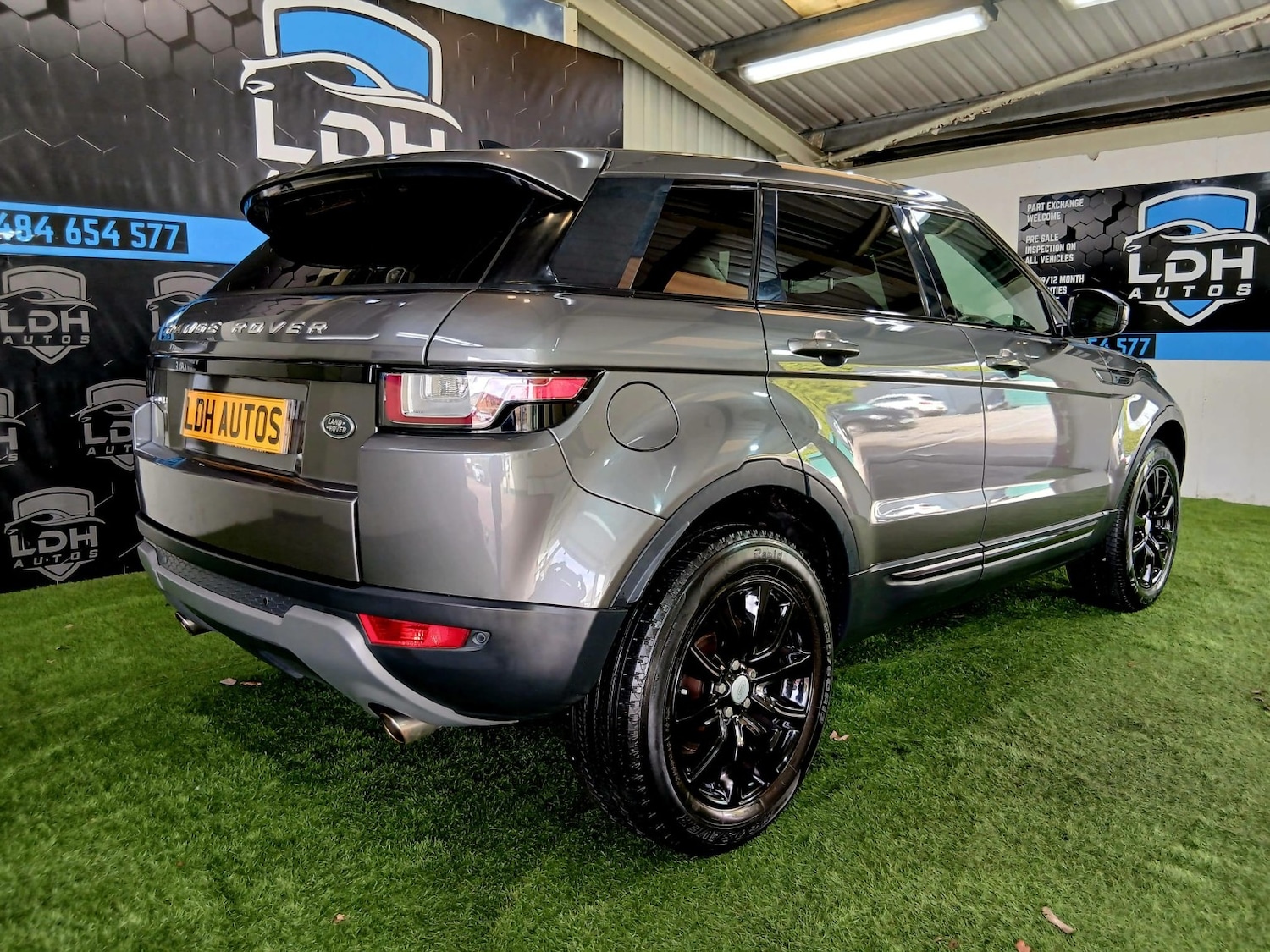 Used Land Rover Range Rover Evoque 2016 for sale - 78077834: Photo 5
