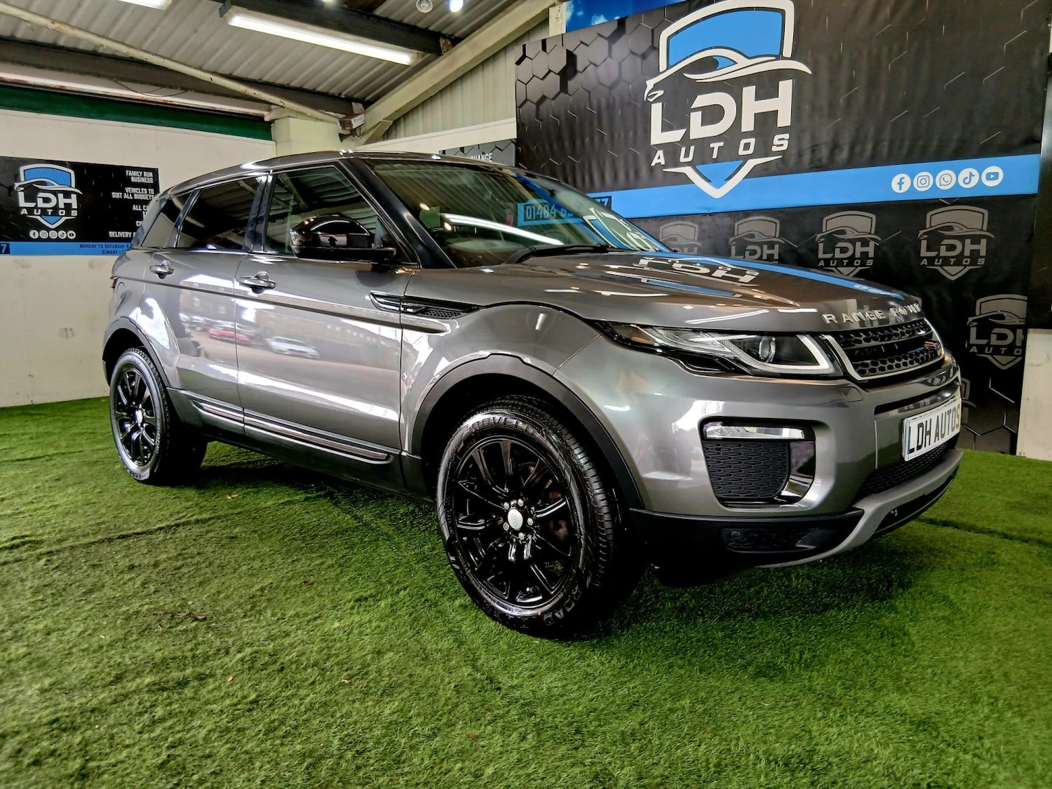 Used Land Rover Range Rover Evoque 2016 for sale - 78077834: Photo 7