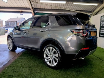 Used Land Rover Discovery Sport 2016 for sale - 78433767: Photo