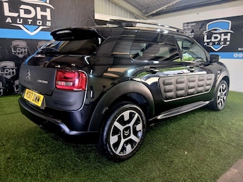 Used Citroen C4 Cactus 2017 for sale - 78833540: Photo
