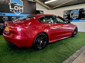 Used Jaguar XE 2015 for sale - 78366385: Photo