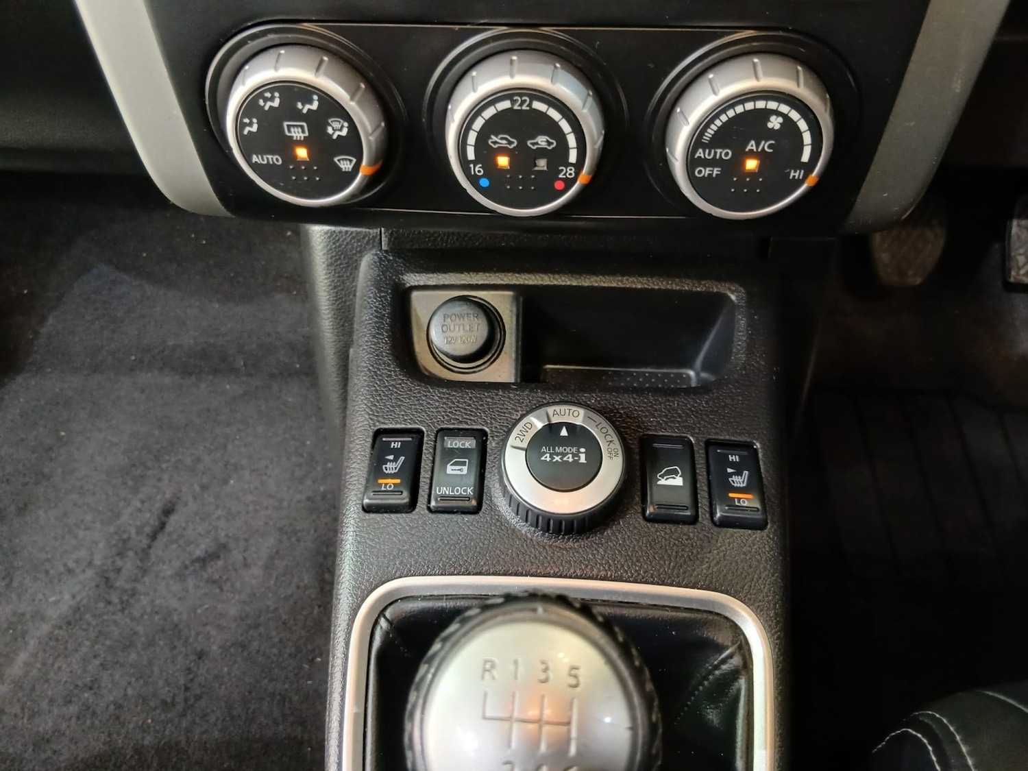 Used Nissan X-Trail 2012 for sale - 77881116: Photo 19