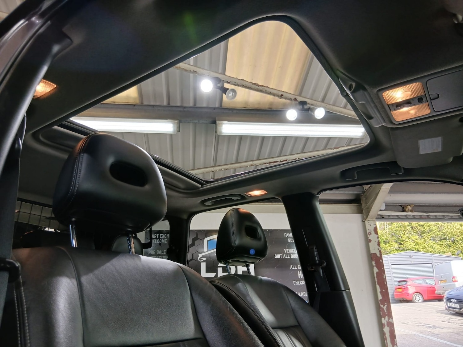 Used Nissan X-Trail 2012 for sale - 77881116: Photo 22