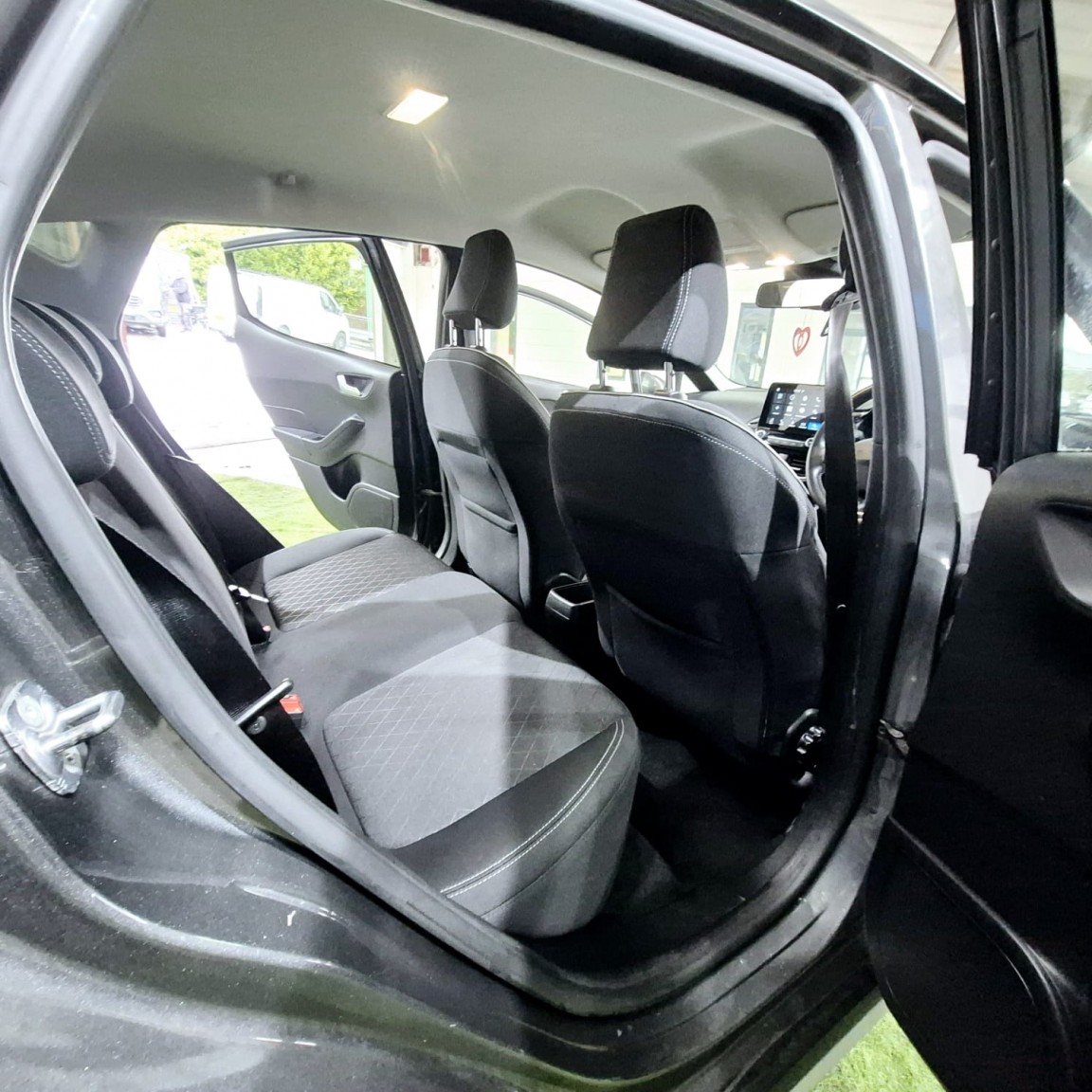 Used Ford Fiesta 2018 for sale - 77148236: Photo 15