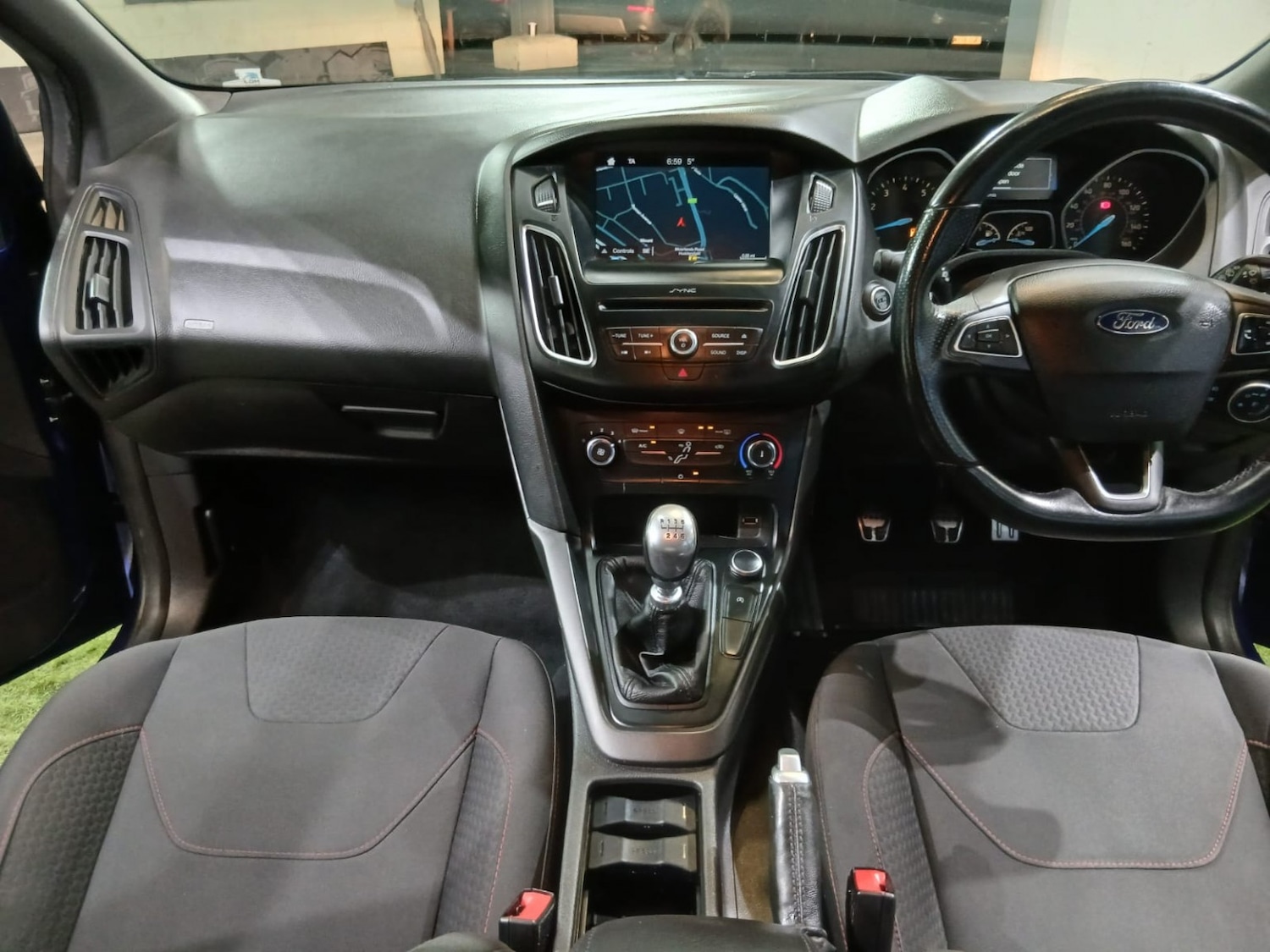 Used Ford Focus 2017 for sale - 77350110: Photo 10