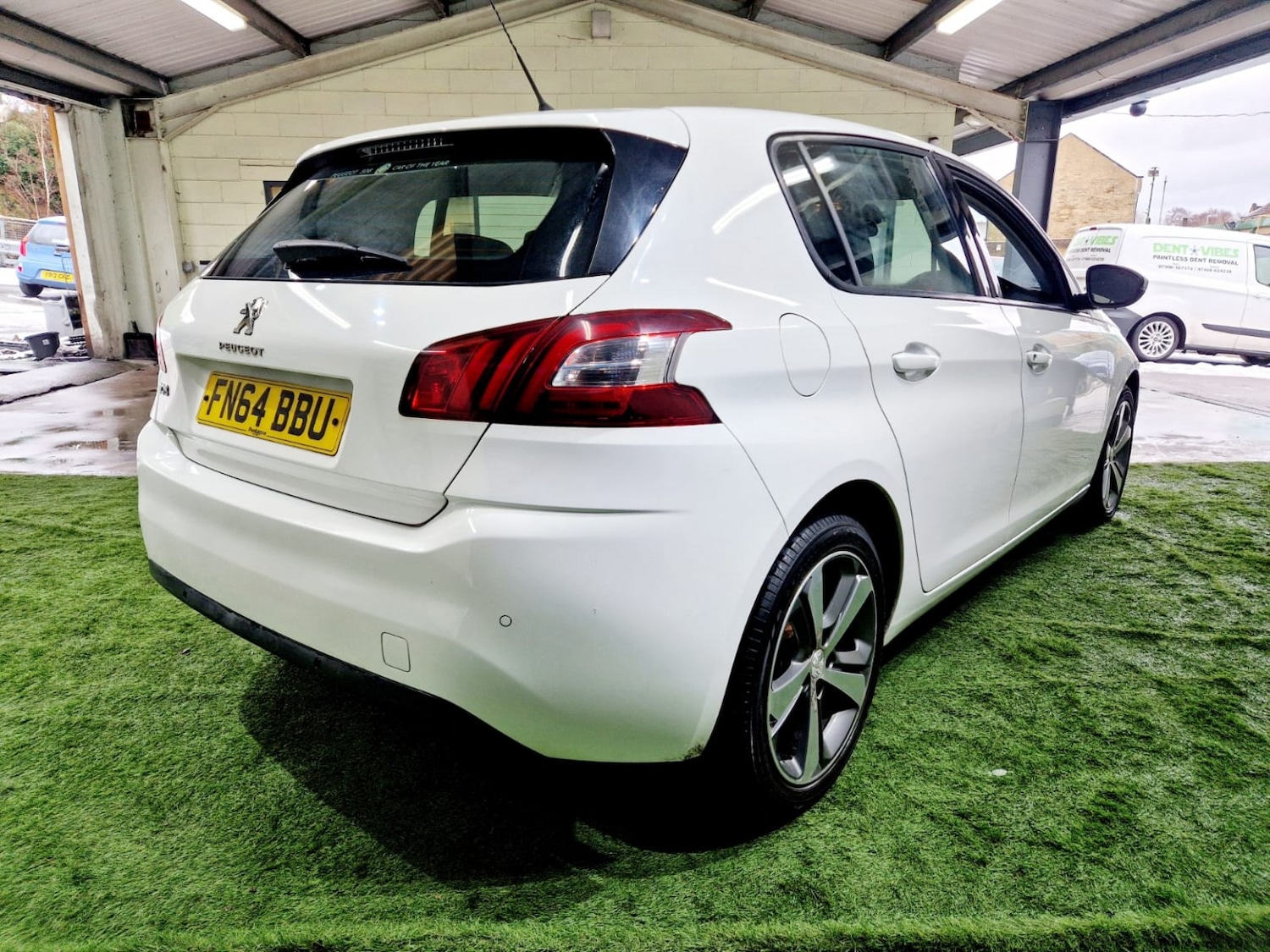 Used Peugeot 308 2015 for sale - 77162303: Photo 5