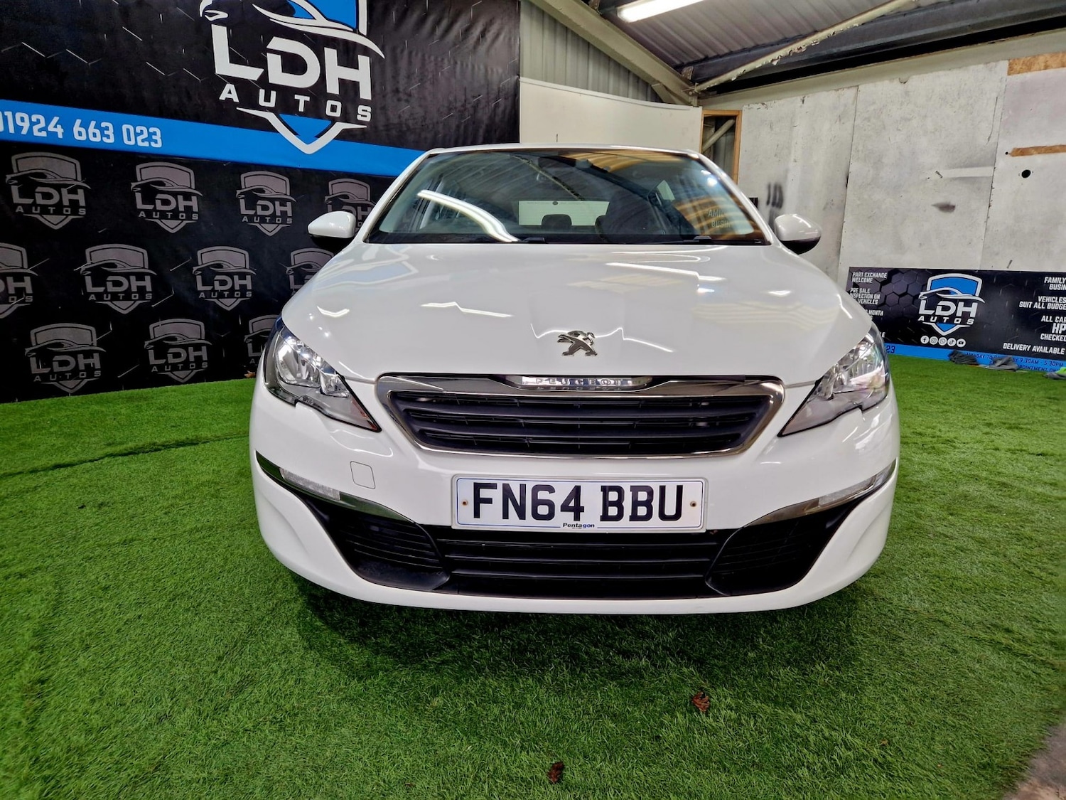 Used Peugeot 308 2015 for sale - 77162303: Photo 9