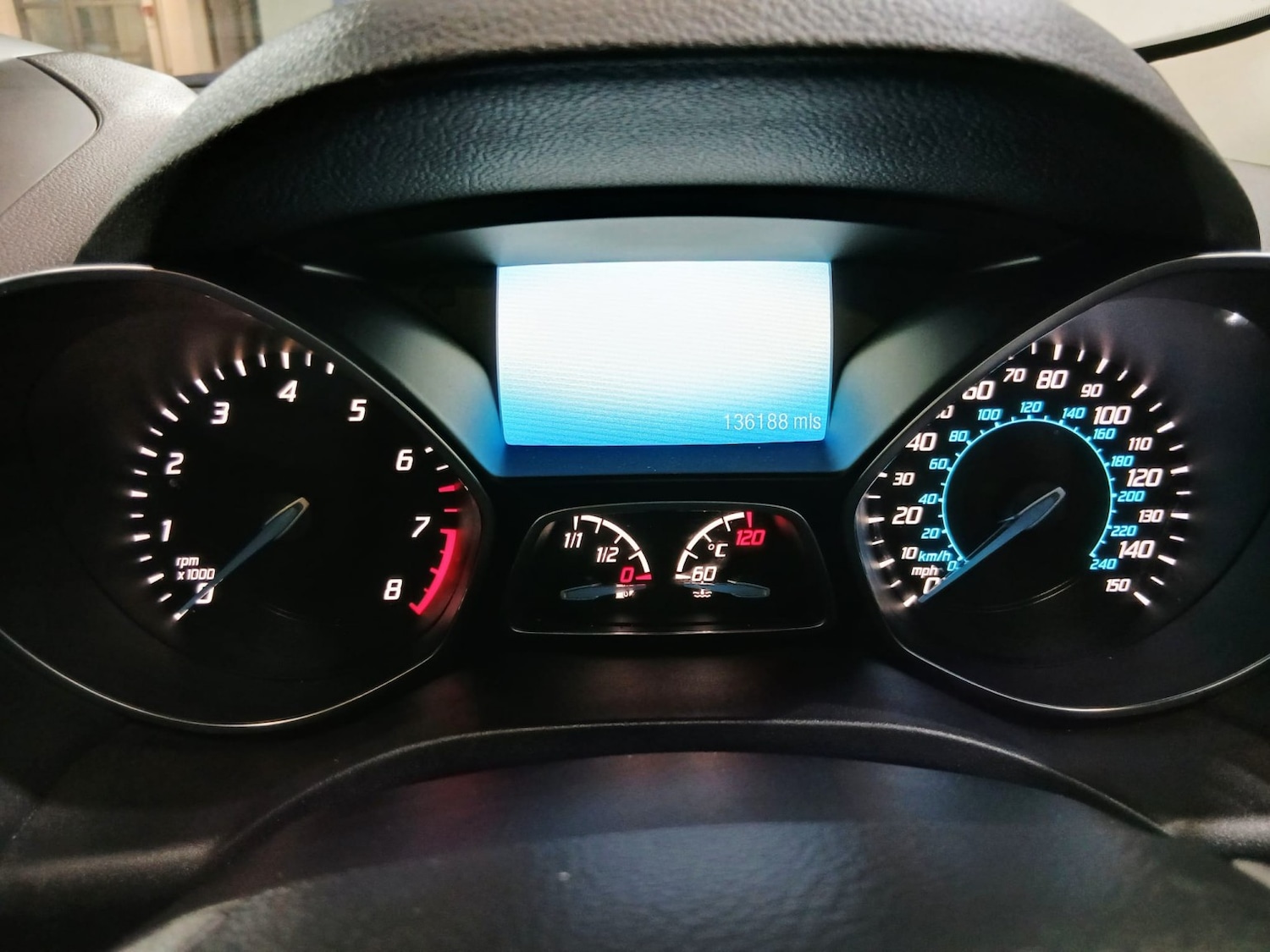 Used Ford Kuga 2015 for sale - 77377775: Photo 11