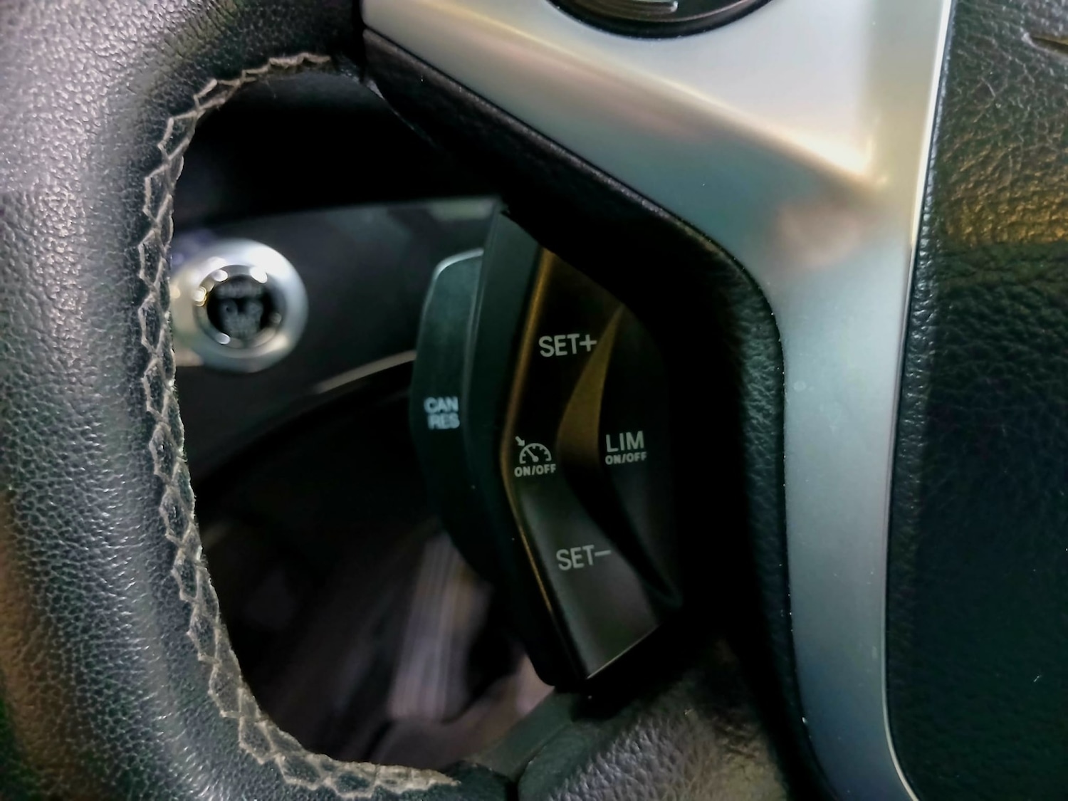 Used Ford Kuga 2015 for sale - 77377775: Photo 21