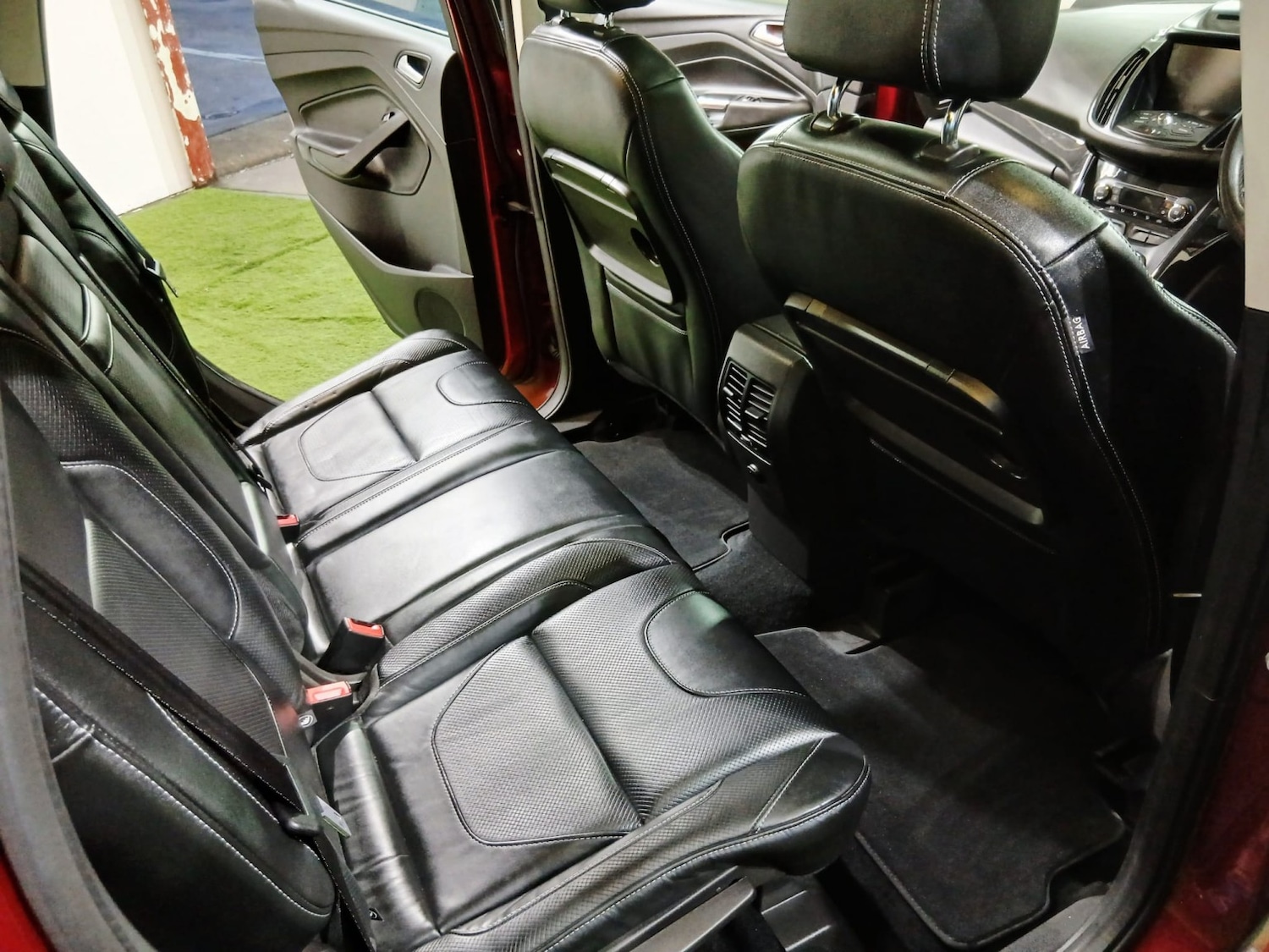 Used Ford Kuga 2015 for sale - 77377775: Photo 25