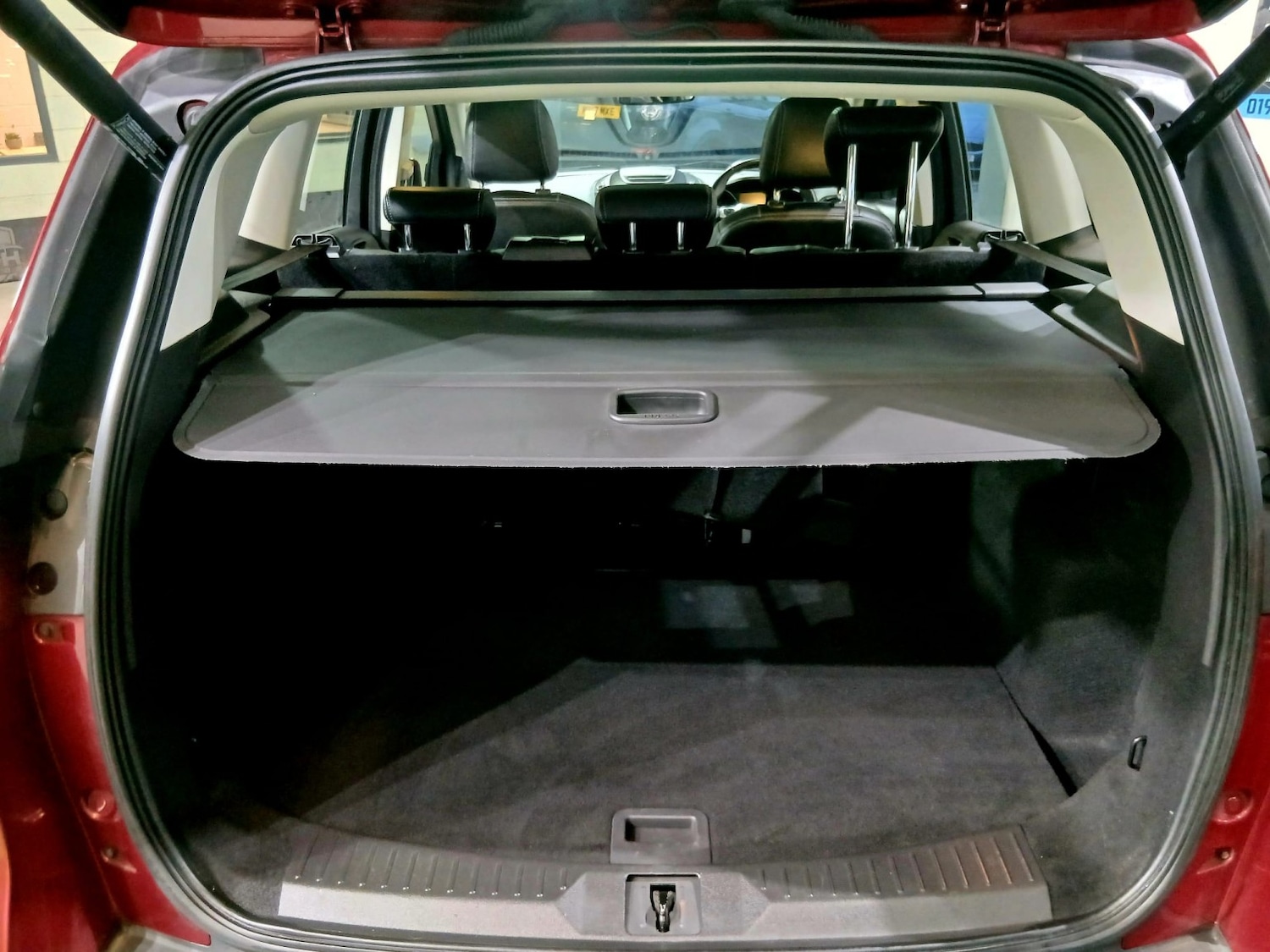 Used Ford Kuga 2015 for sale - 77377775: Photo 30