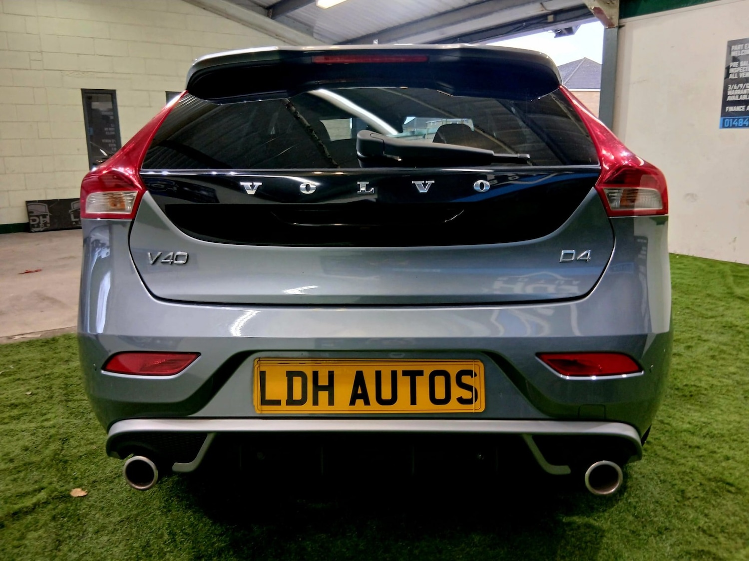 Used Volvo V40 2014 for sale - 77675731: Photo 6