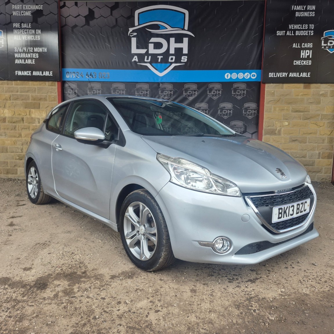 Used Peugeot 208 2013 for sale - 76483020: Photo 1