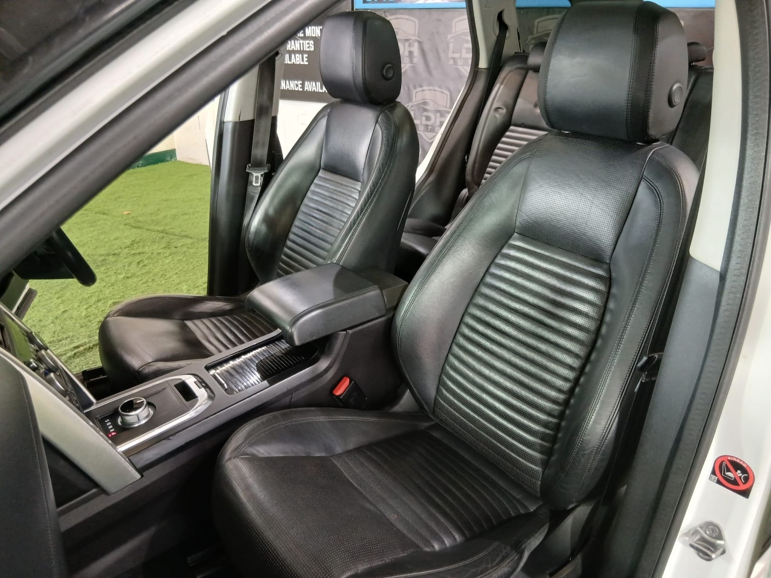 Used Land Rover Discovery Sport 2015 for sale - 78038983: Photo 12