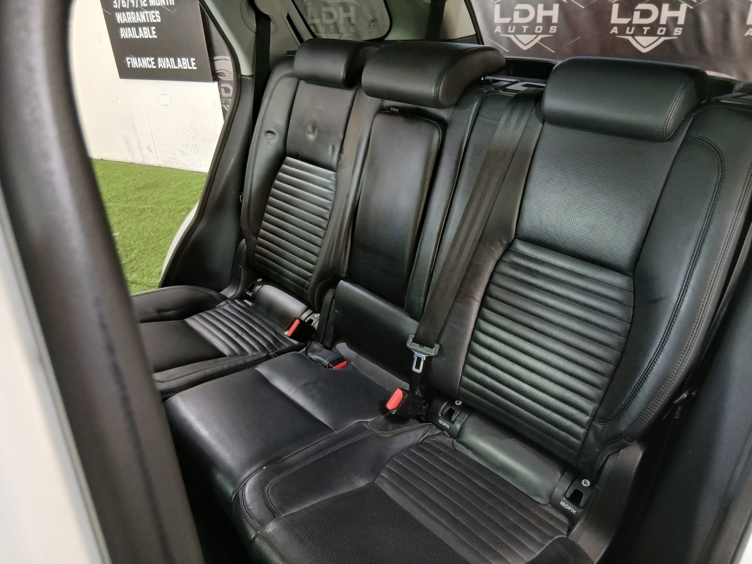 Used Land Rover Discovery Sport 2015 for sale - 78038983: Photo 13