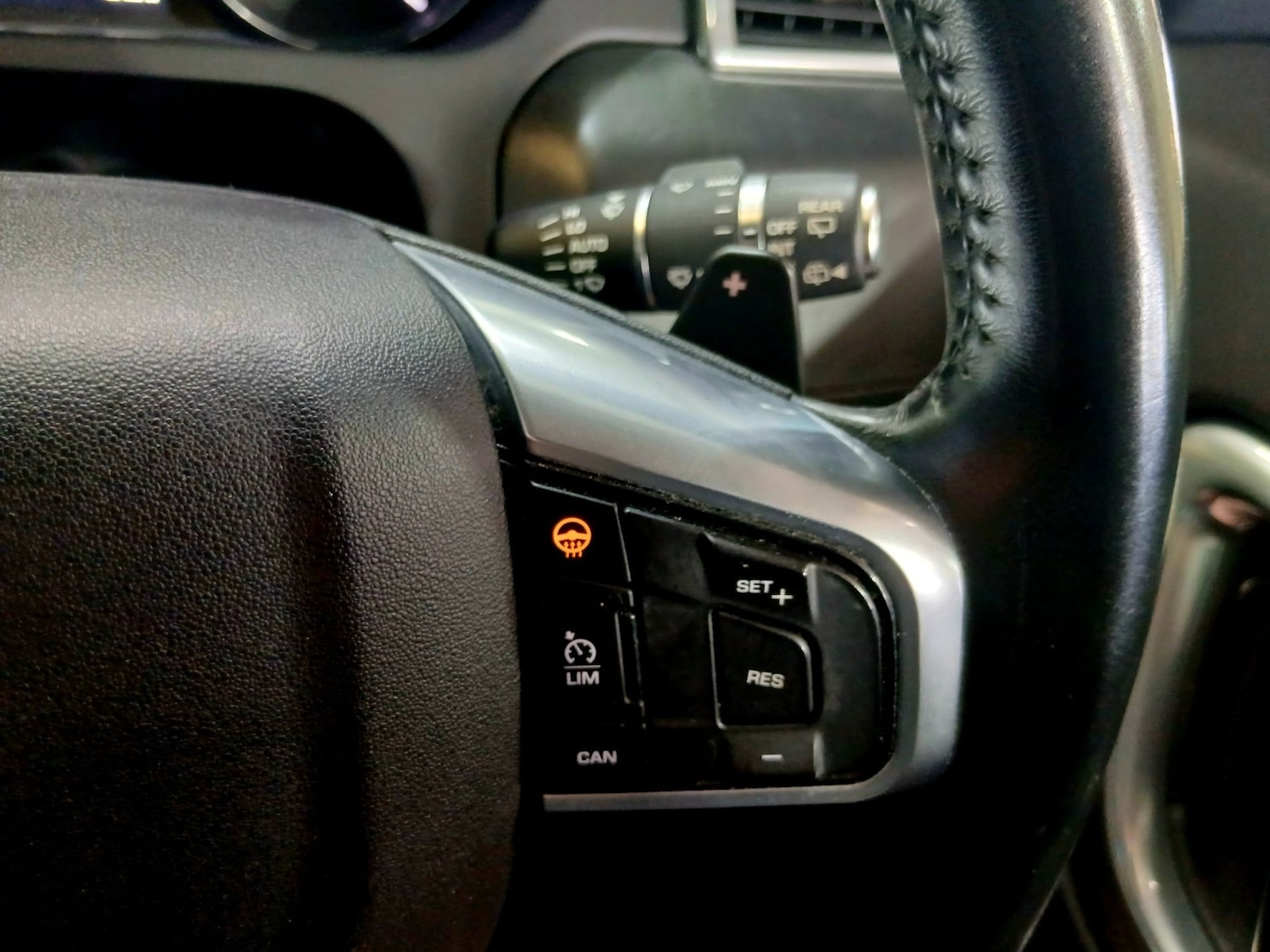 Used Land Rover Discovery Sport 2015 for sale - 78038983: Photo 19