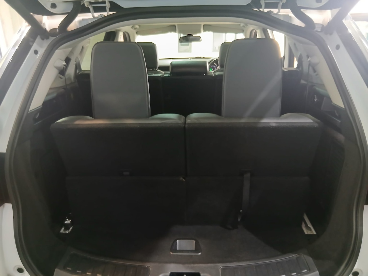 Used Land Rover Discovery Sport 2015 for sale - 78038983: Photo 24