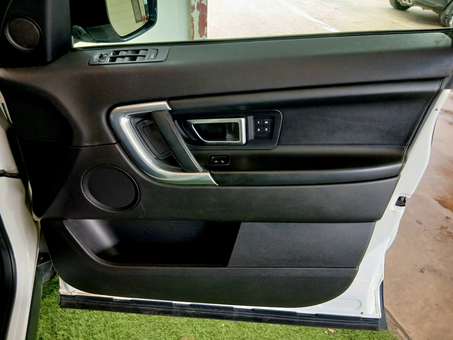 Used Land Rover Discovery Sport 2015 for sale - 78038983: Photo 27