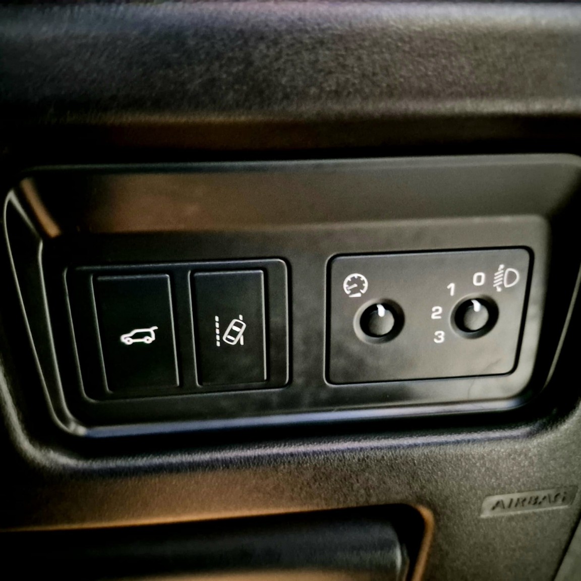 Used Land Rover Discovery Sport 2016 for sale - 76884878: Photo 18