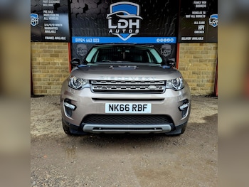 Used Land Rover Discovery Sport 2016 for sale - 76884878: Photo