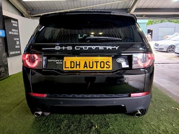 Used Land Rover Discovery Sport 2018 for sale - 79081171: Photo