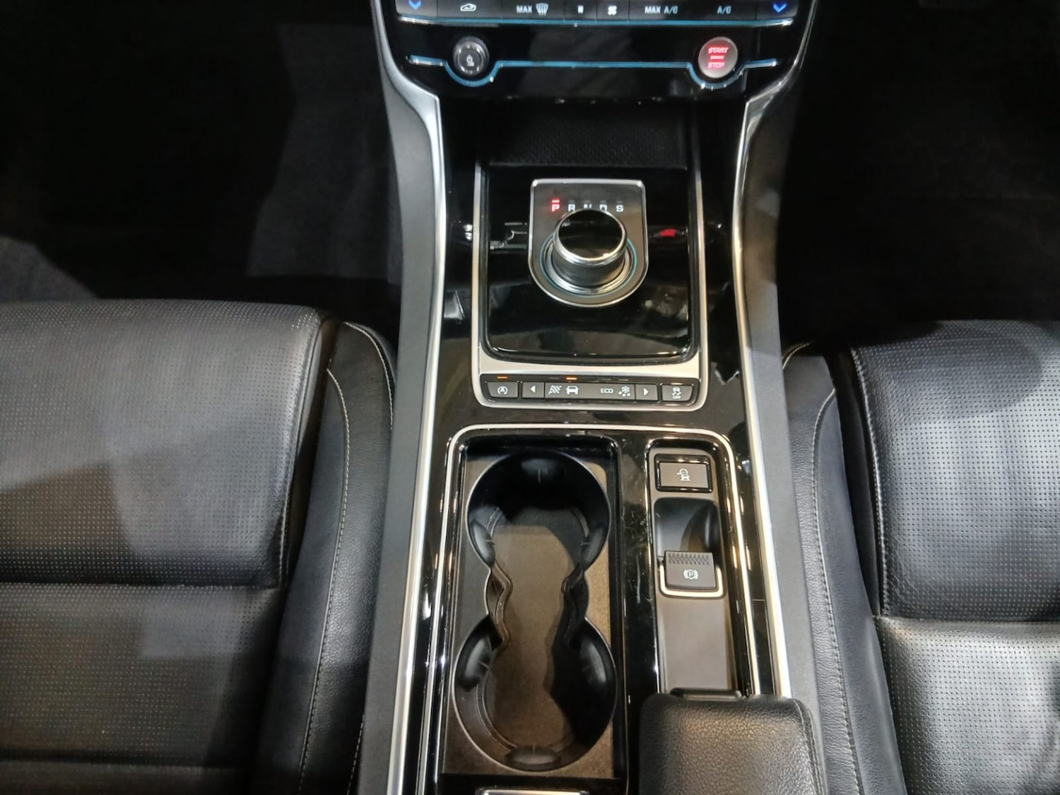 Used Jaguar XF 2017 for sale - 77296811: Photo 17