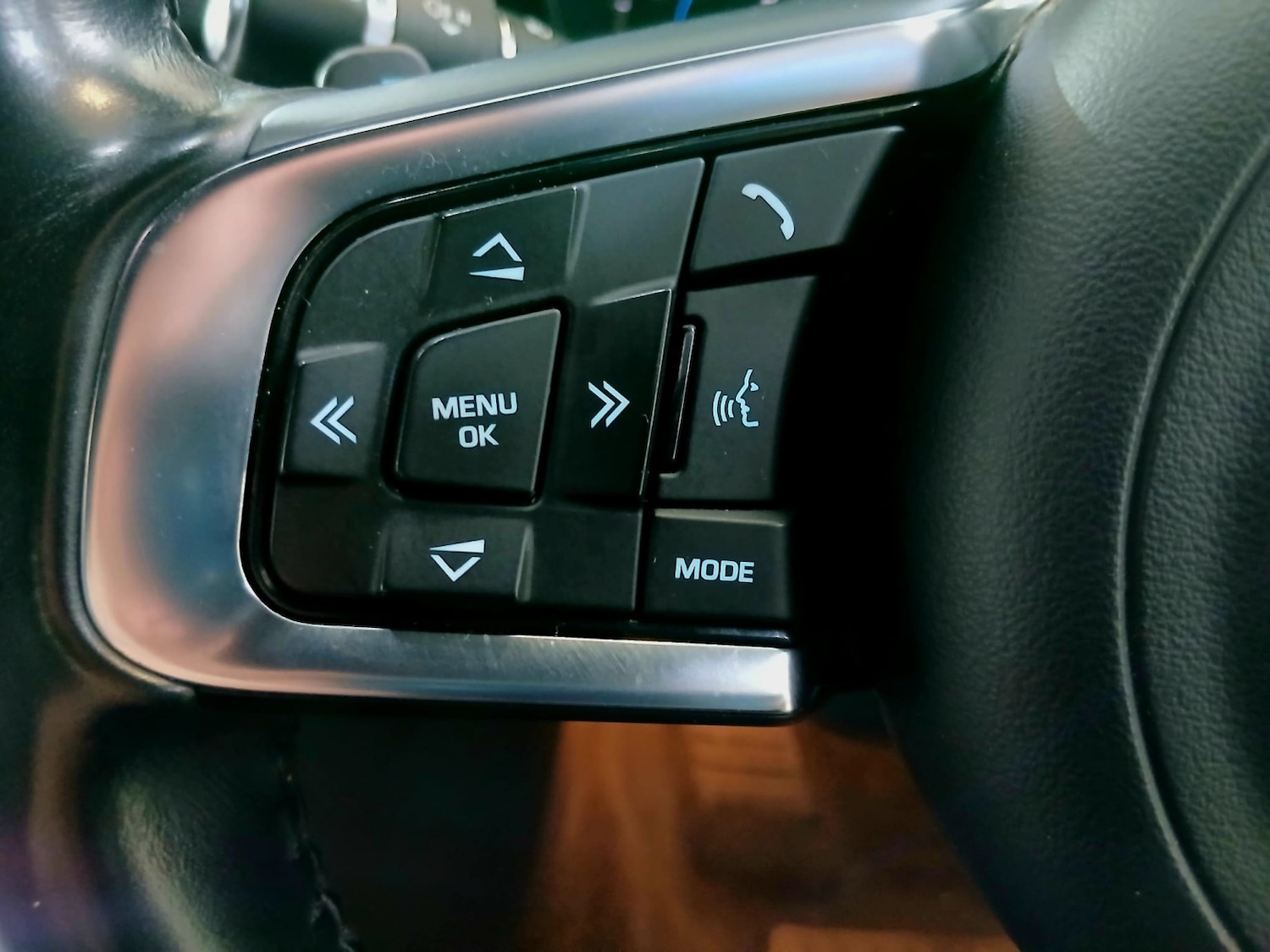 Used Jaguar XF 2017 for sale - 77296811: Photo 26