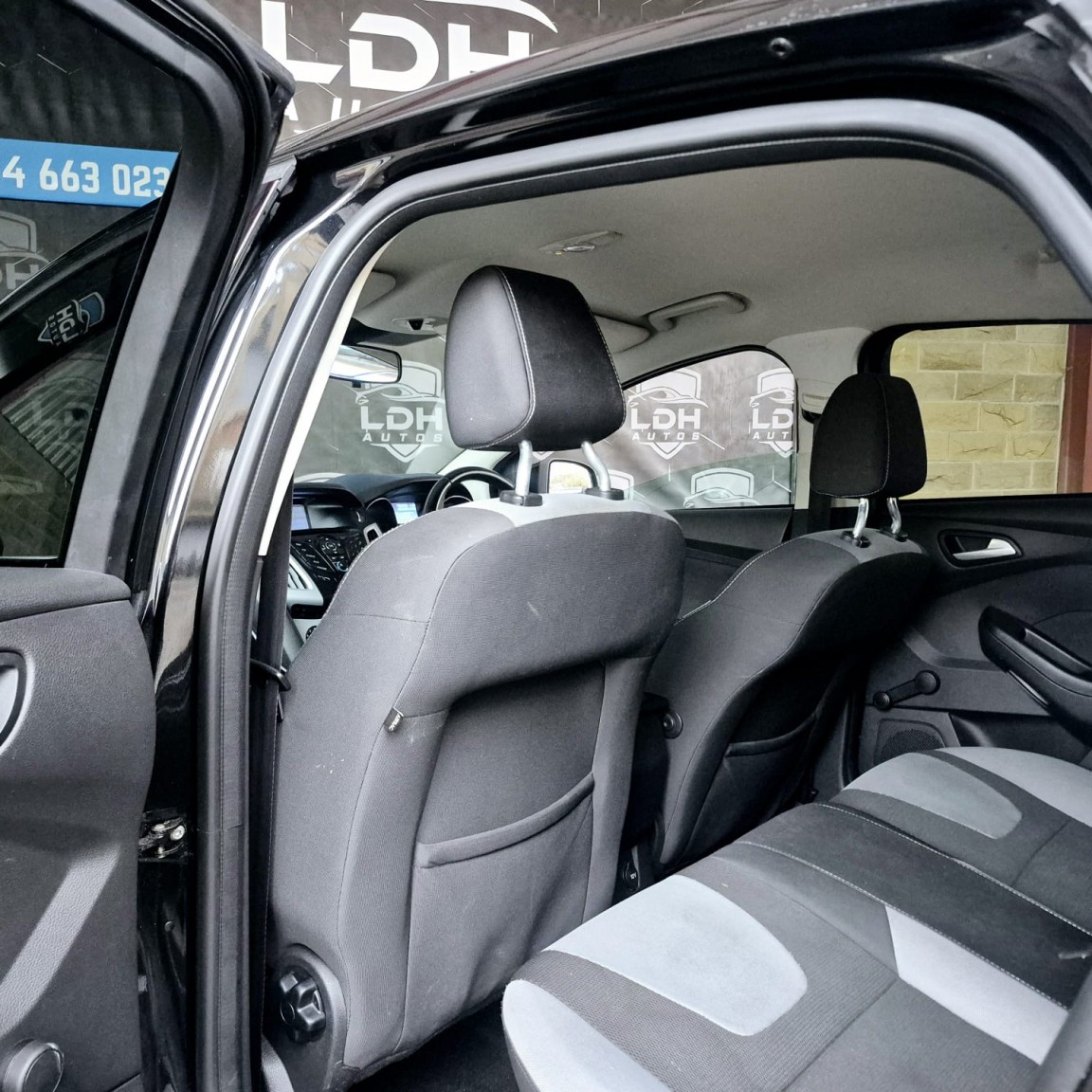 Used Ford Focus 2014 for sale - 76559949: Photo 13