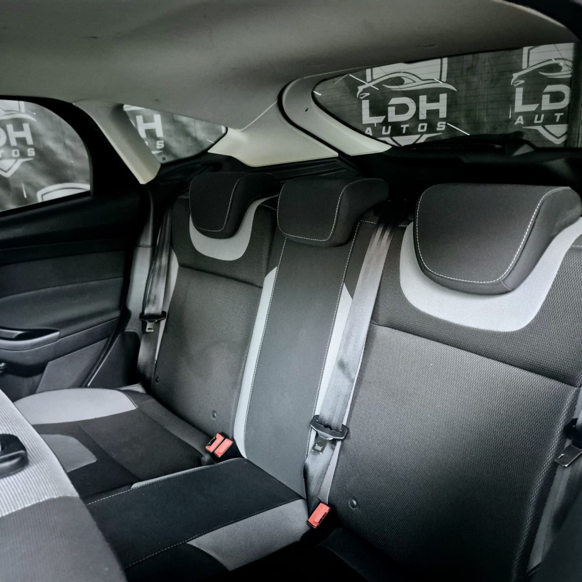 Used Ford Focus 2014 for sale - 76559949: Photo 14