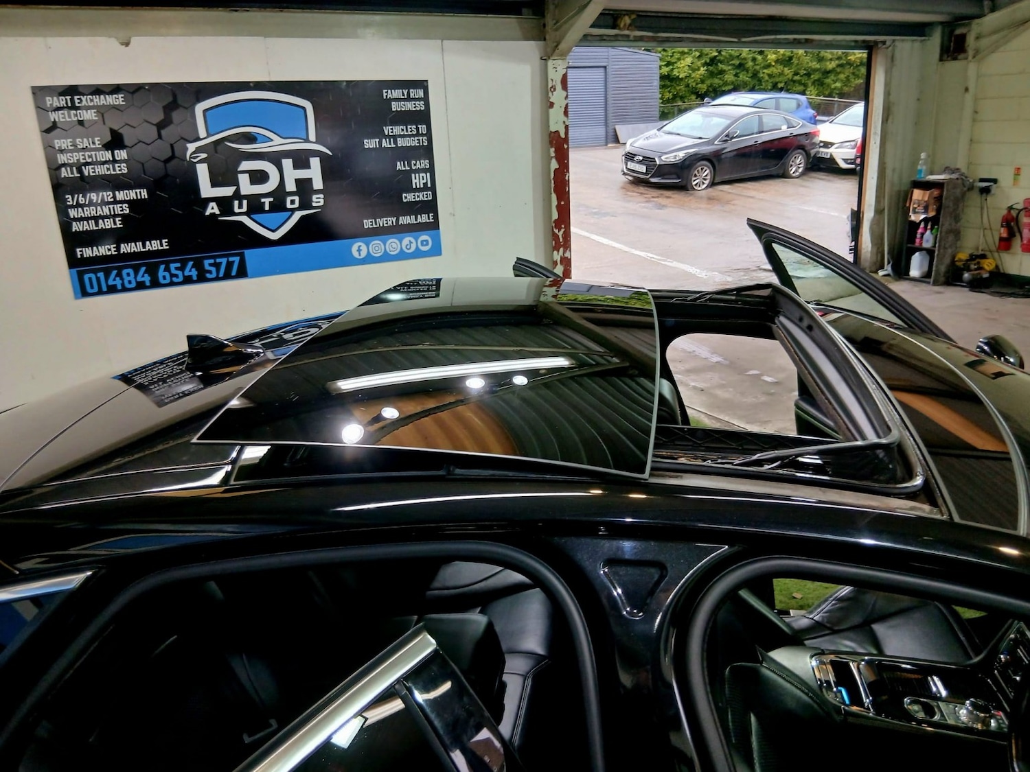 Used Jaguar XJ 2014 for sale - 77643836: Photo 55