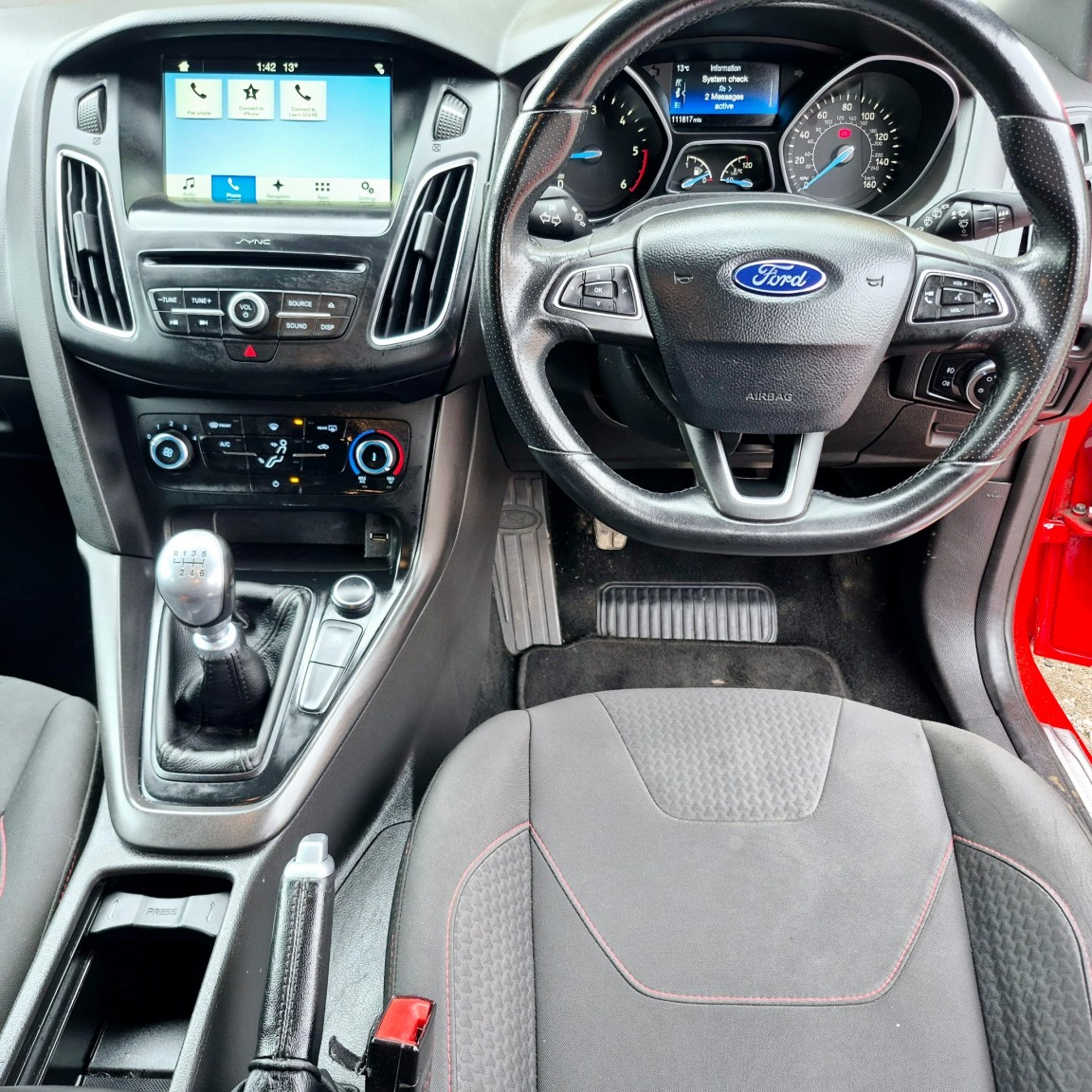 Used Ford Focus 2017 for sale - 76559939: Photo 9