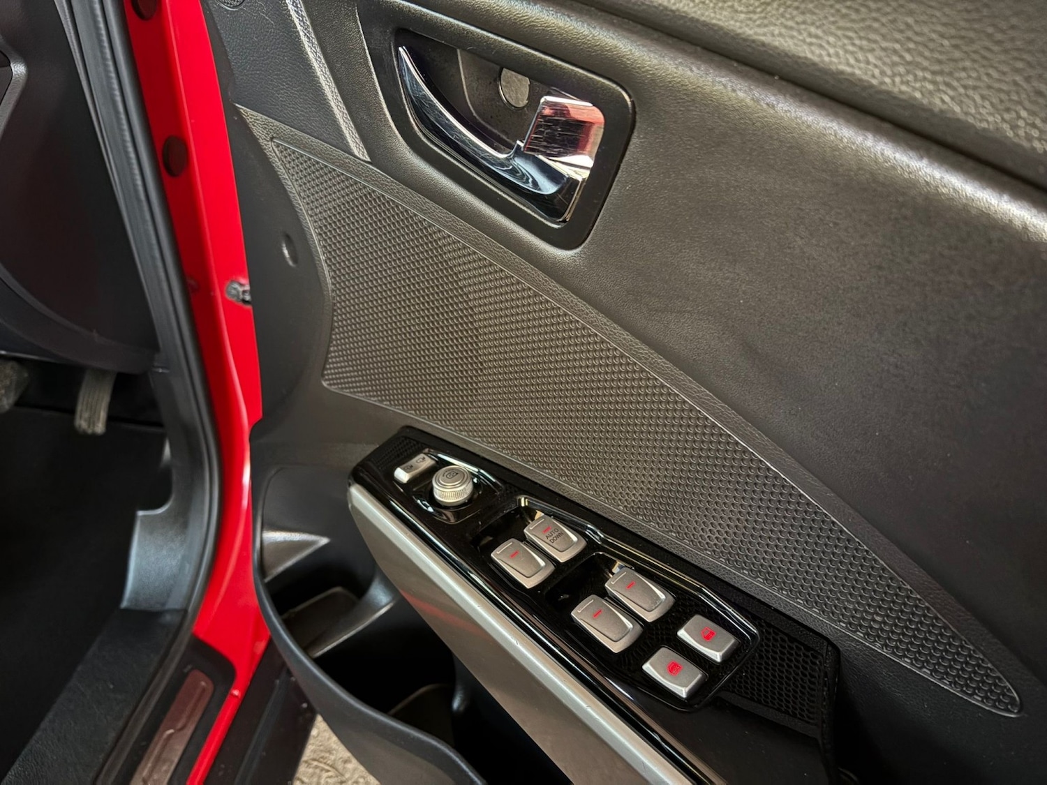 Used Ssangyong Tivoli 2018 for sale - 76455352: Photo 14