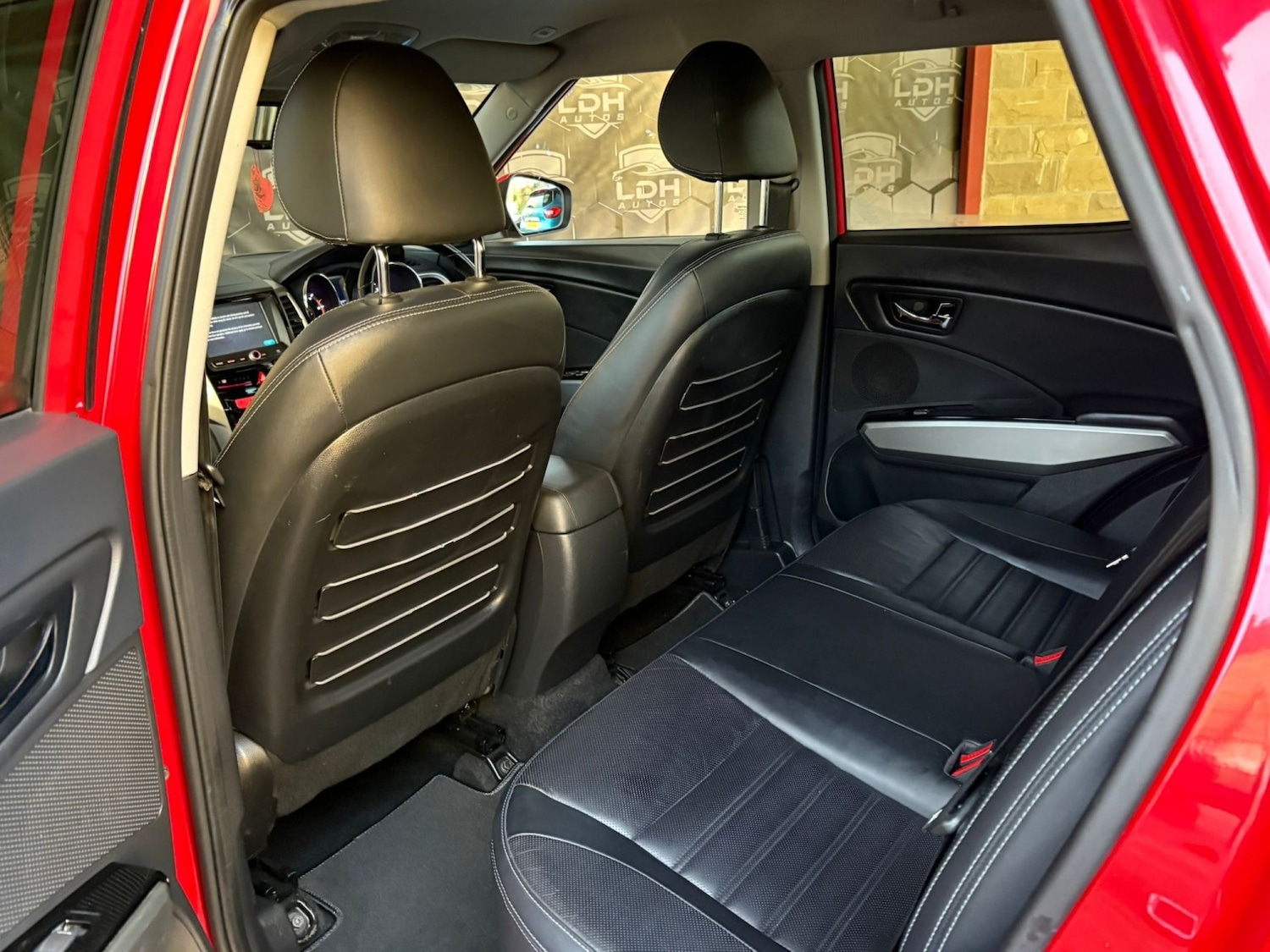 Used Ssangyong Tivoli 2018 for sale - 76455352: Photo 17