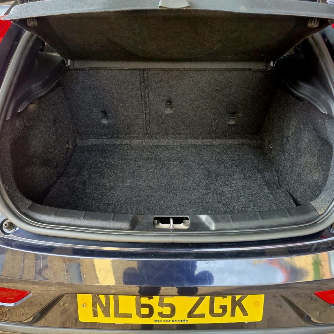 Used Volvo V40 2015 for sale - 76455487: Photo 17