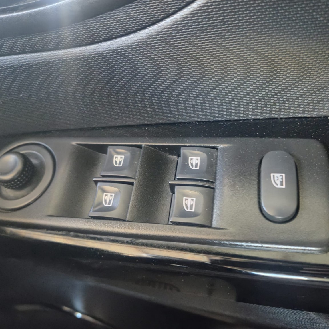 Used Renault Captur 2013 for sale - 76455486: Photo 16