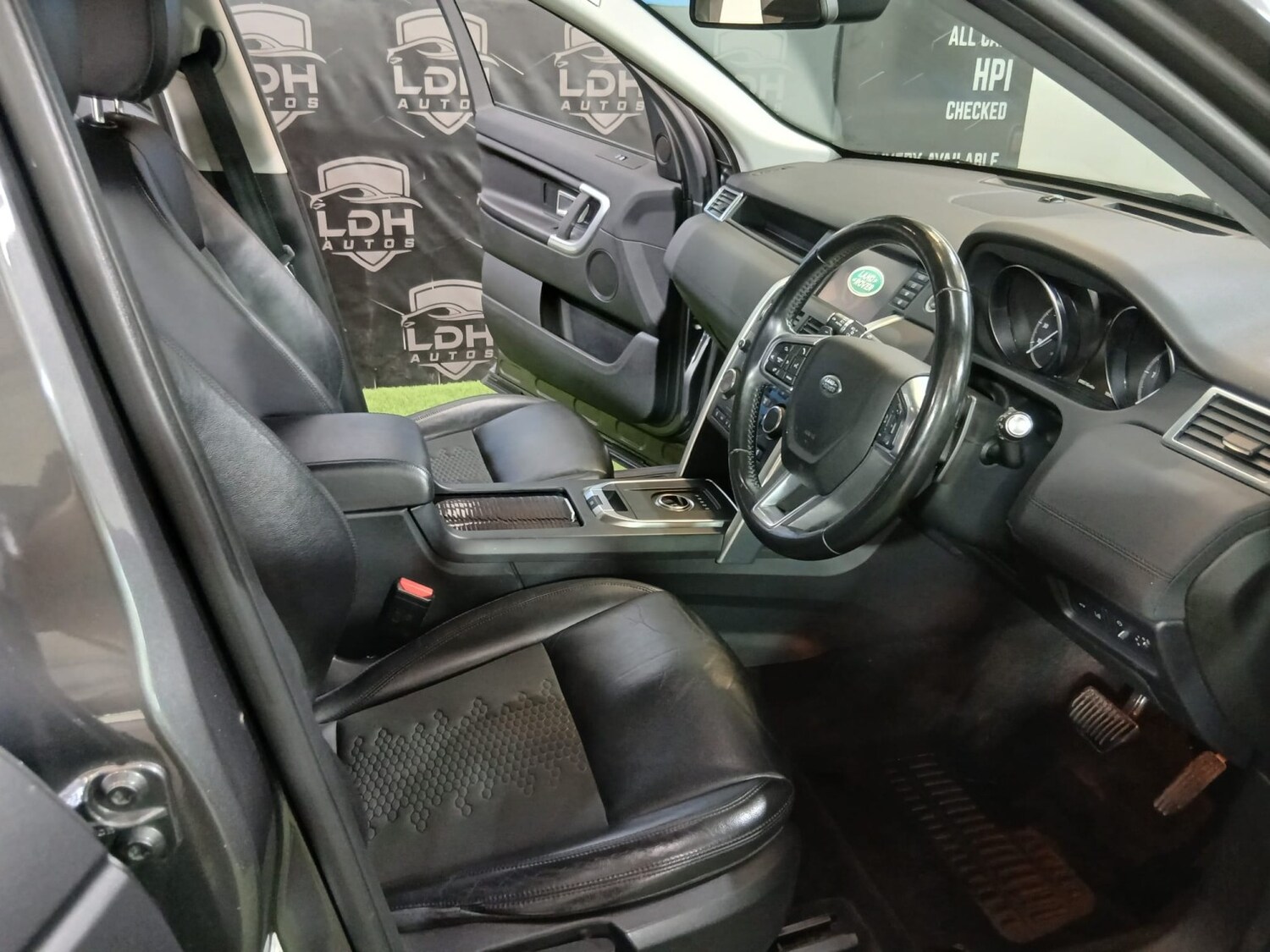 Used Land Rover Discovery Sport 2018 for sale - 77954020: Photo 10