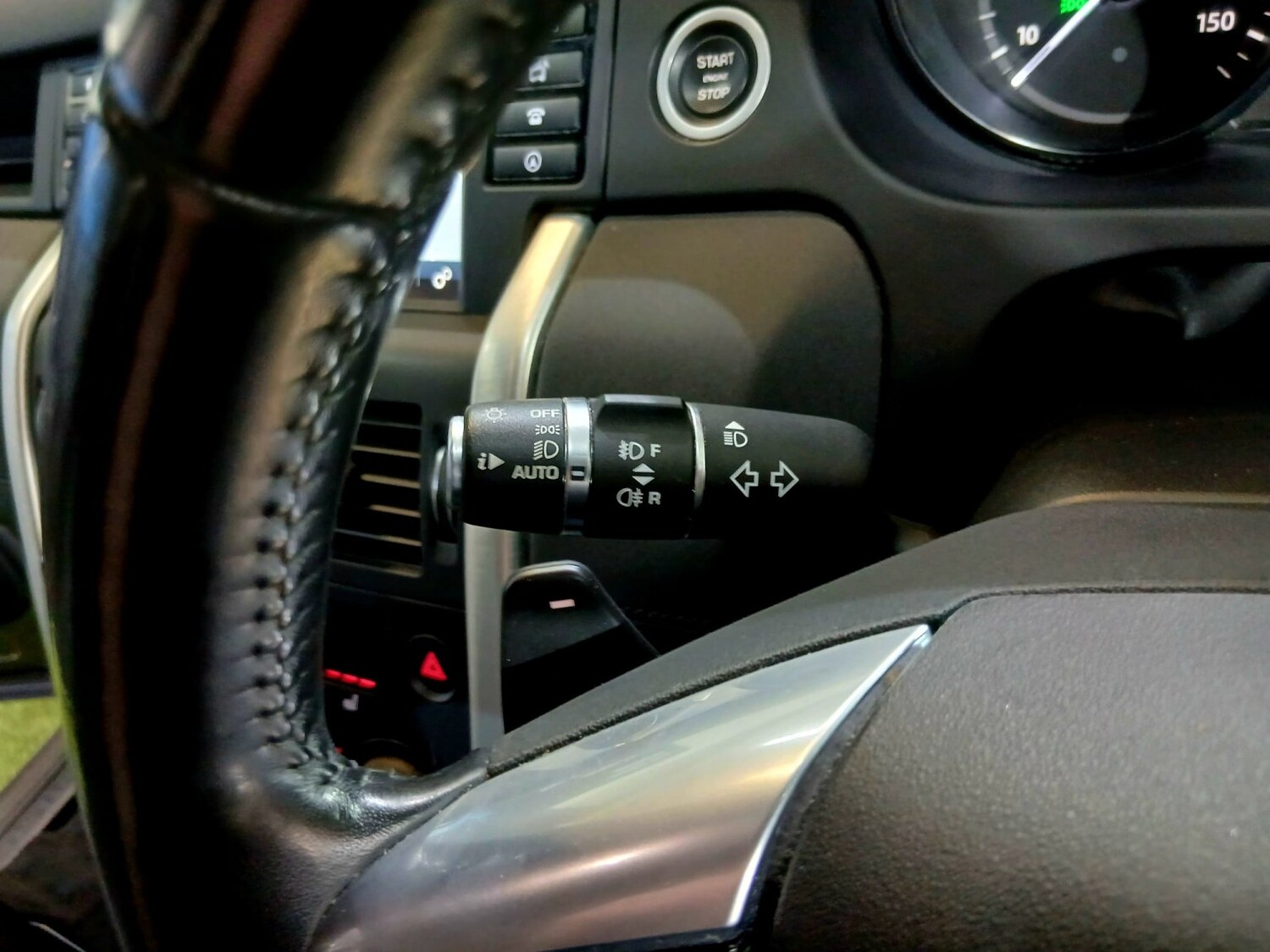 Used Land Rover Discovery Sport 2018 for sale - 77954020: Photo 23