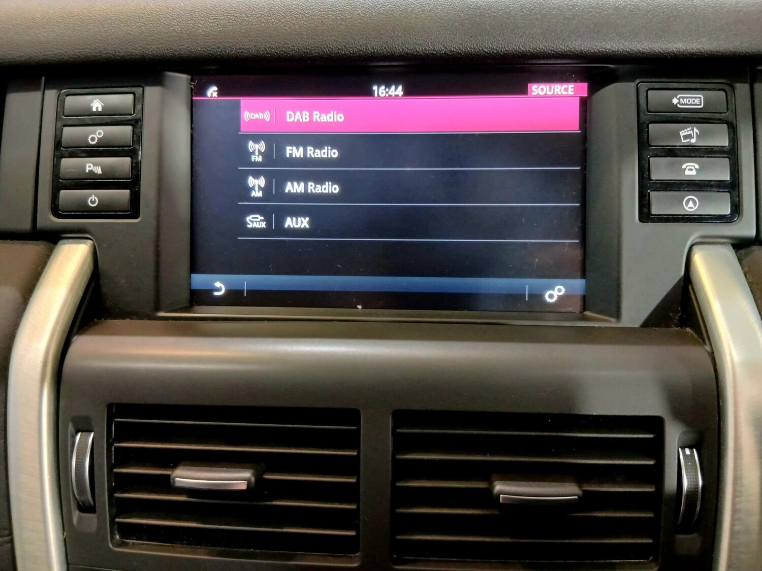 Used Land Rover Discovery Sport 2018 for sale - 77954020: Photo 26