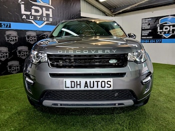 Used Land Rover Discovery Sport 2018 for sale - 77954020: Photo