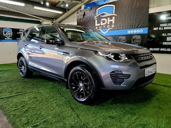 Used Land Rover Discovery Sport 2017 for sale - 78433815: Photo