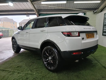 Used Land Rover Range Rover Evoque 2015 for sale - 78513745: Photo