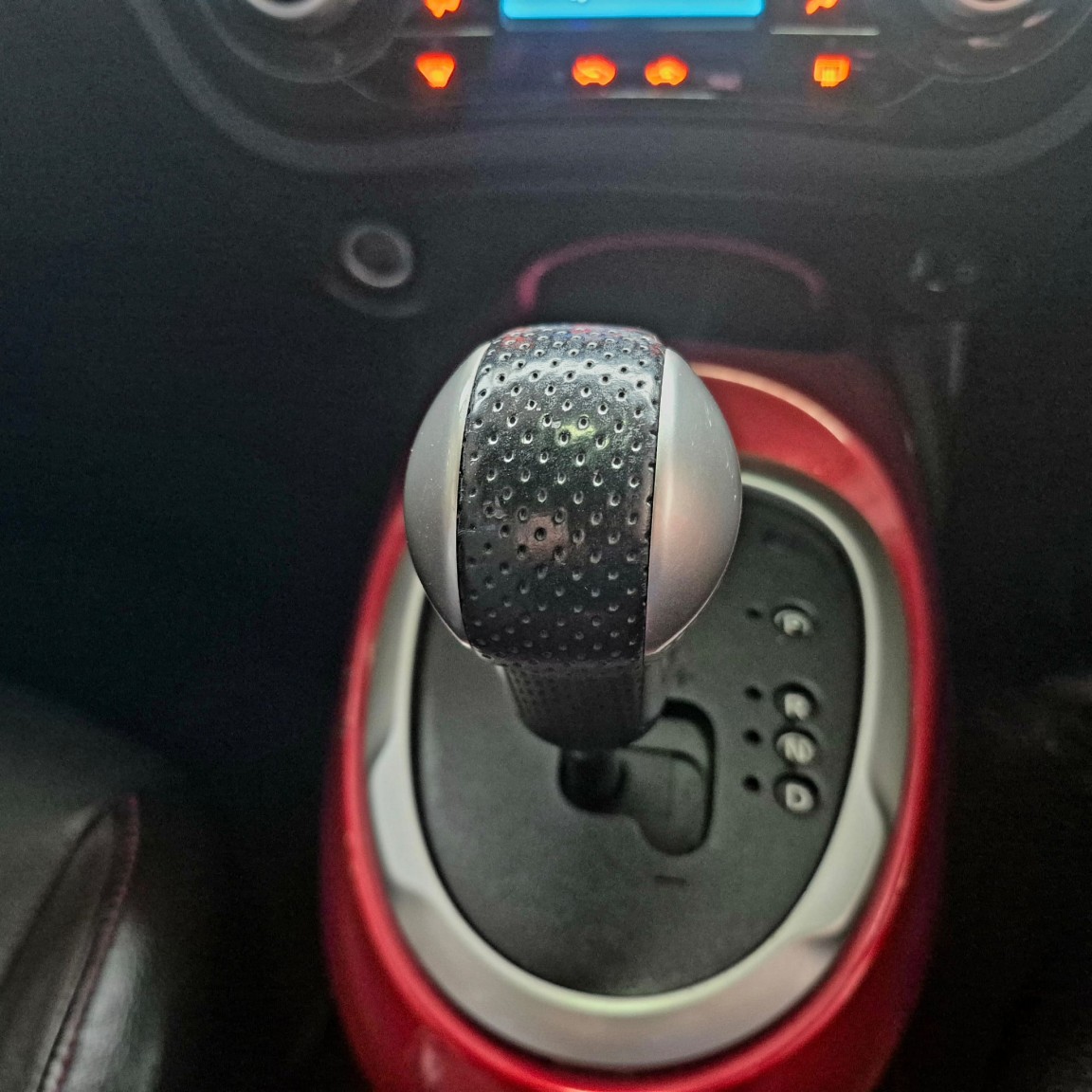 Used Nissan Juke 2012 for sale - 76891786: Photo 13