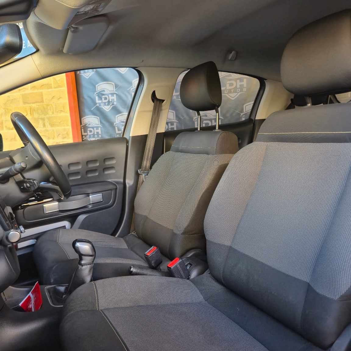 Used Citroen C3 2018 for sale - 76769571: Photo 11