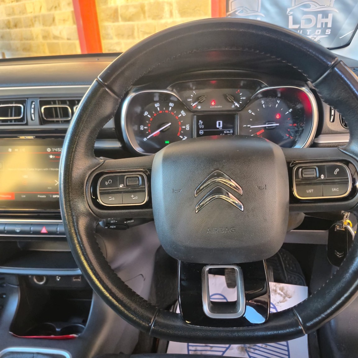 Used Citroen C3 2018 for sale - 76769571: Photo 9