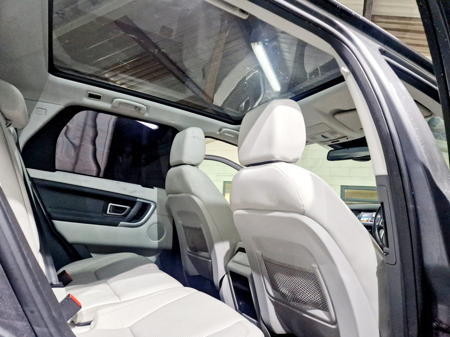 Used Land Rover Discovery Sport 2016 for sale - 77148206: Photo 20