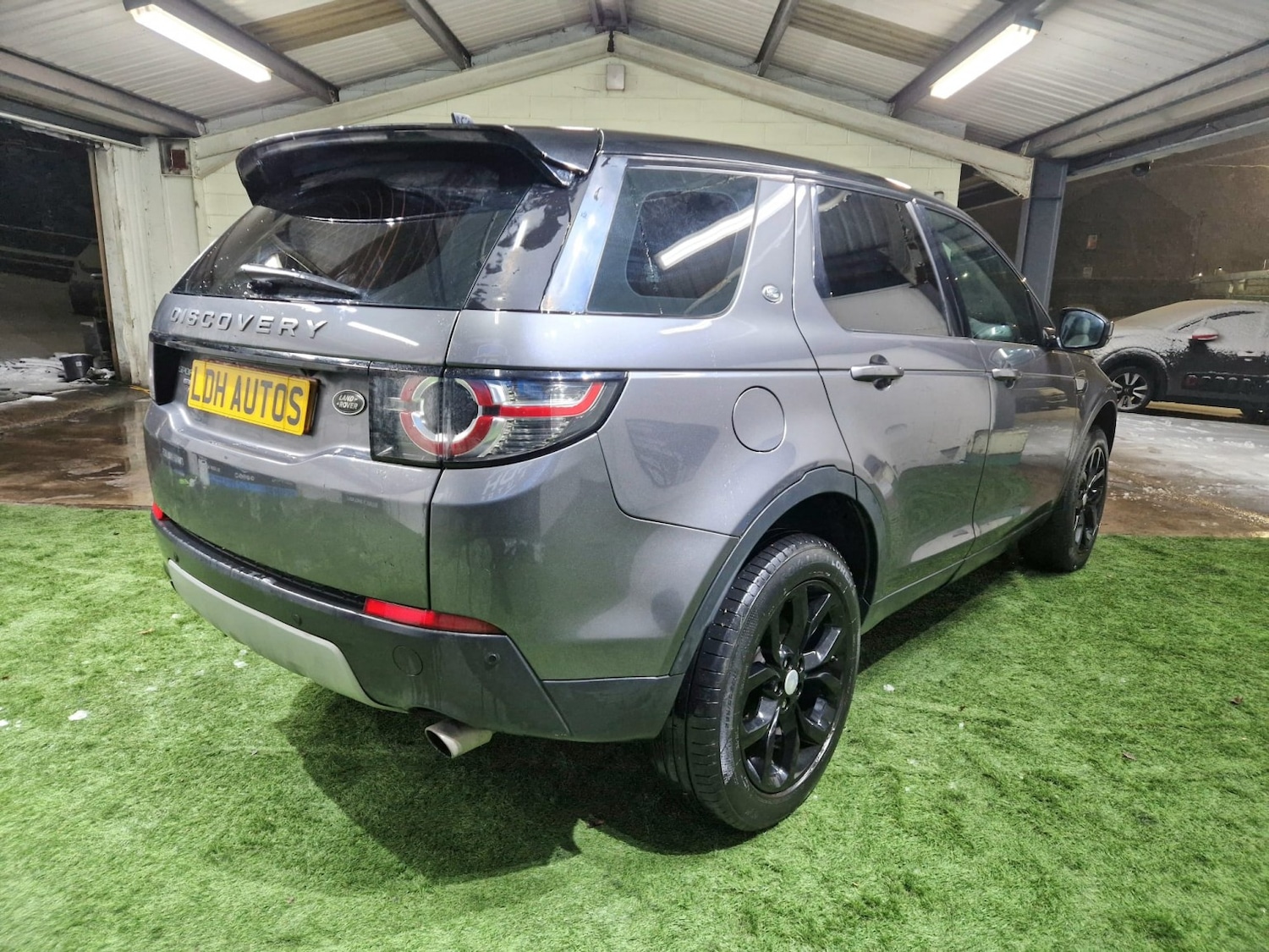 Used Land Rover Discovery Sport 2016 for sale - 77148206: Photo 4