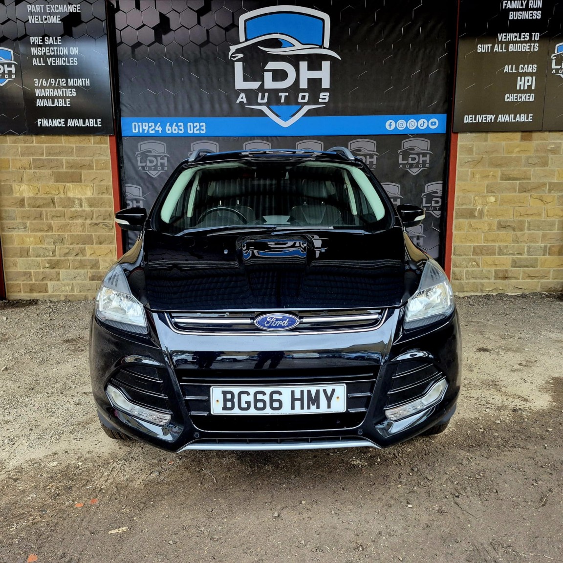 Used Ford Kuga 2016 for sale - 76769709: Photo 2