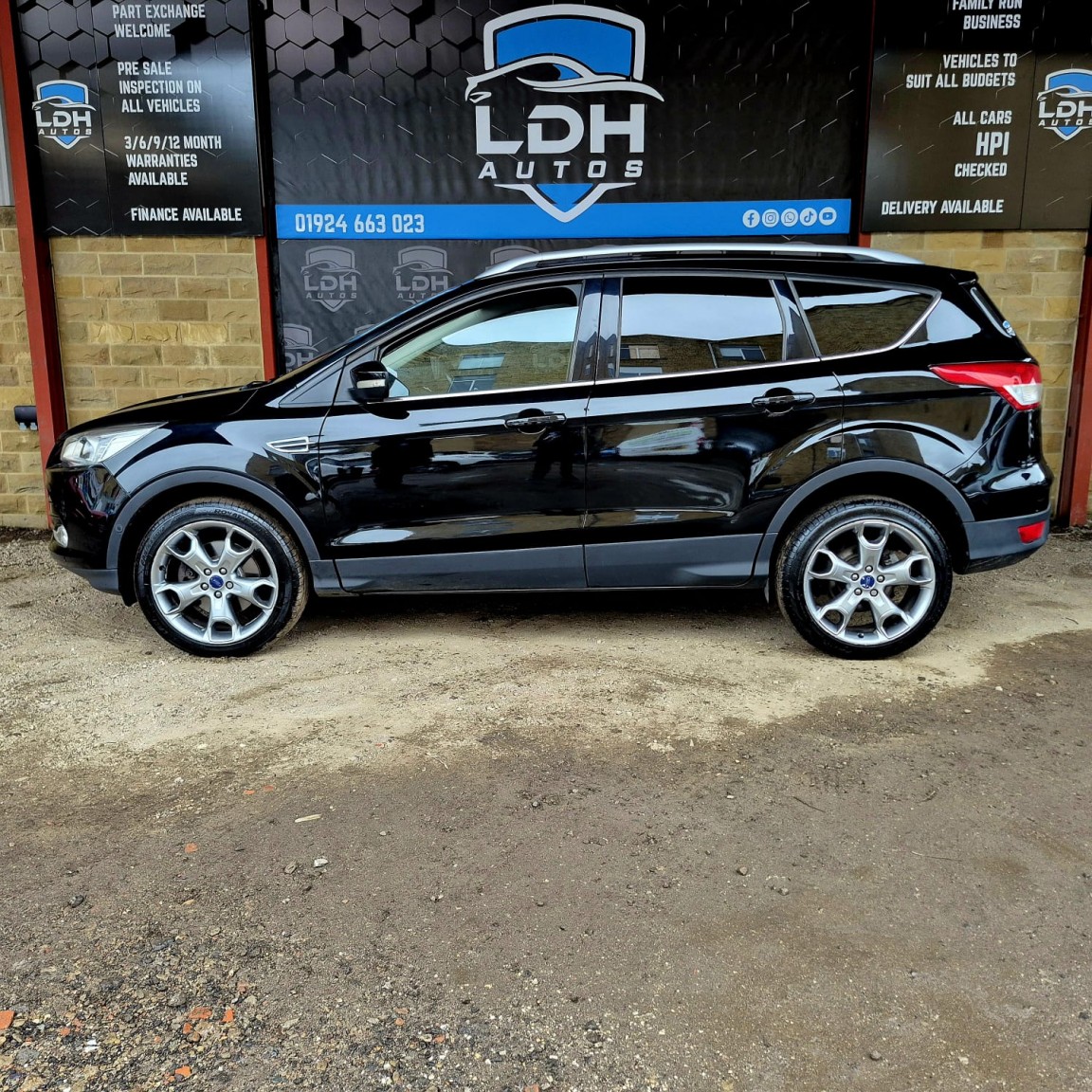 Used Ford Kuga 2016 for sale - 76769709: Photo 4