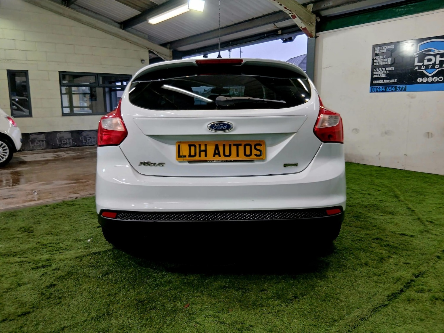 Used Ford Focus 2013 for sale - 77555107: Photo 4